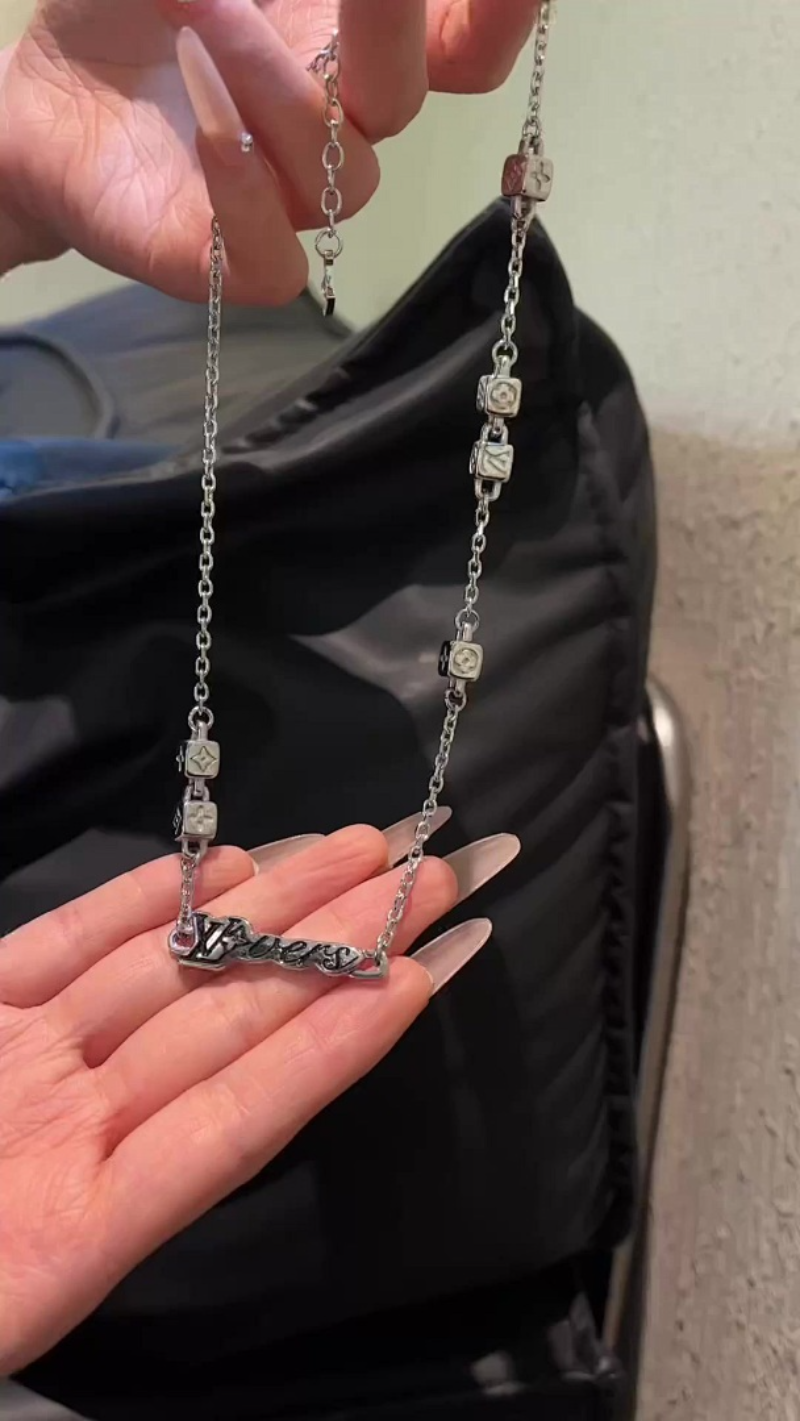 X729 Men's and women's titanium steel necklace jewelry