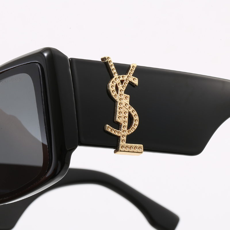 G007 Sunglasses with box