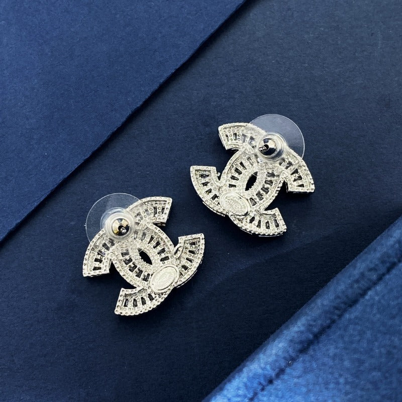 CHE188 Classic CC Diamond Earrings High Quality Jewelry