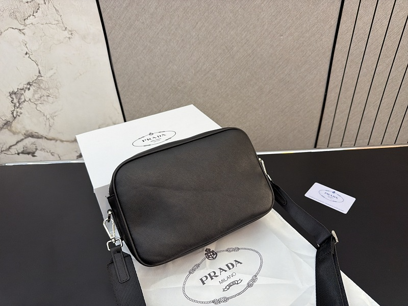 APP1 Bag 23-17CM Shoulder bags