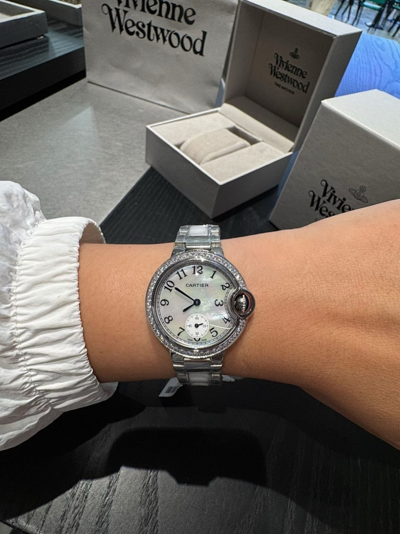 CW24 New Simple and Exquisite 33mm Quartz Watch