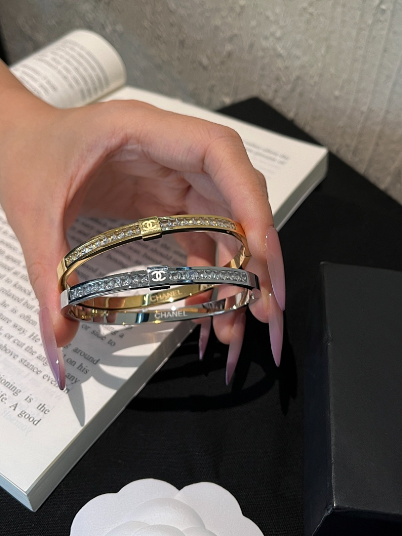 unique-id-1a541101-4a7d-4062-a490-c2d4e5e2bef0