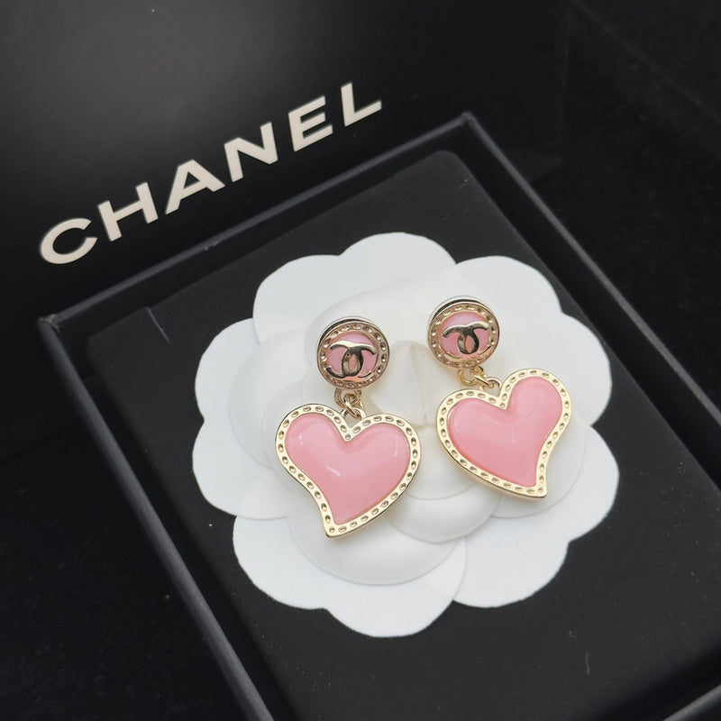 CHE72 Women's new fashion heart-shaped earrings jewelry
