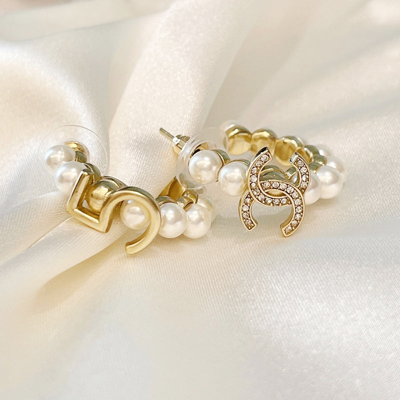 CHE71 Classic logoCC 5-figure asymmetrical stud earrings Jewelry