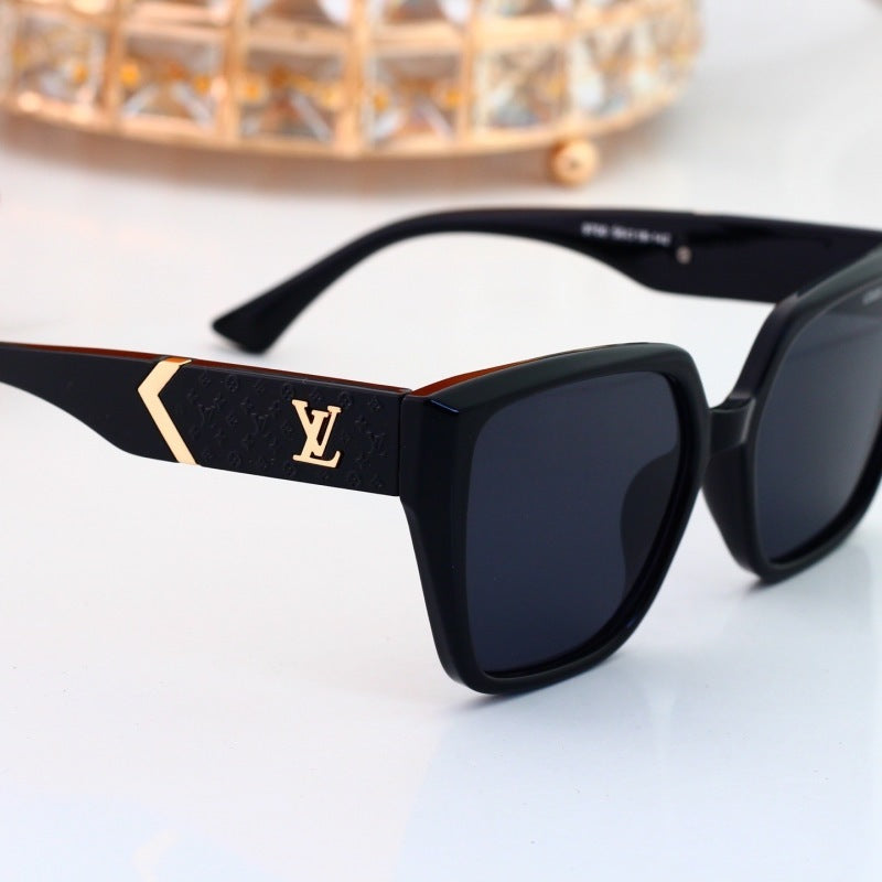 0701 Sunglasses with box