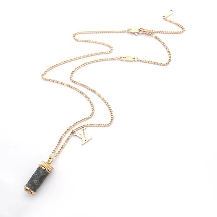 LVN04 Bullet Pendant Necklace Jewelry