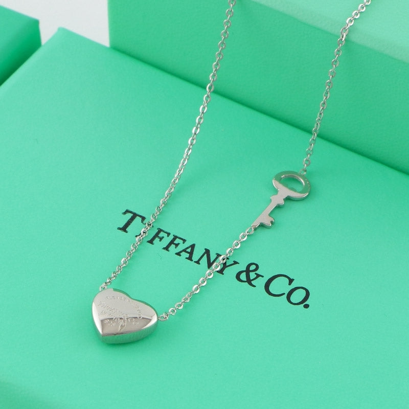 TN75 18k rose gold plated European and American short chain girl heart three-dimensional pendant key necklace Jewelry