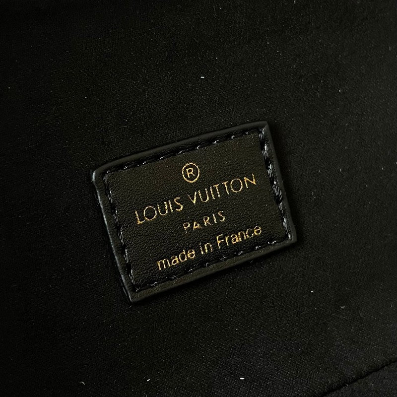 LLP219 Shoulder Bag 19-13-11CM Bags