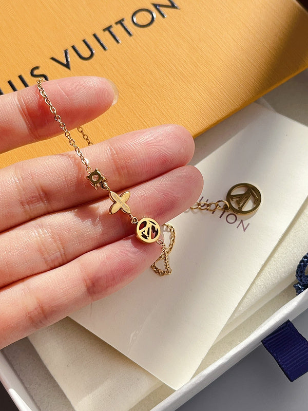 L177 Women's titanium steel bracelet jewelry