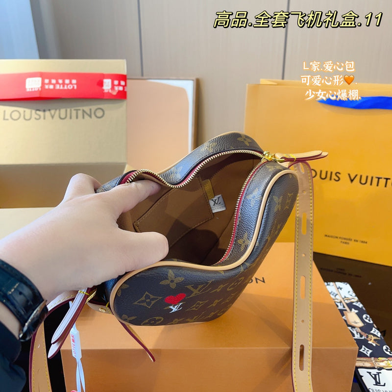 MLP0 Leather Bag 22-6-18CM With box