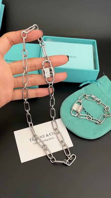 X655 Men's and women's lockhead necklace and bracelet set jewelry