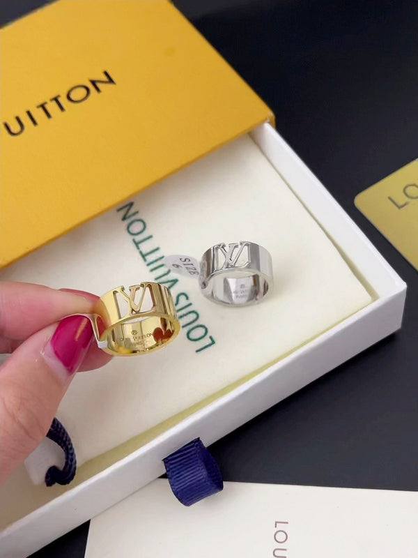 J112 Men's and women's titanium steel ring jewelry