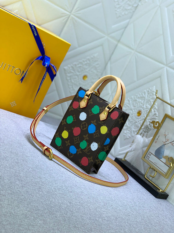 GLP05 High quality leather bag 14x17x5CM handbag