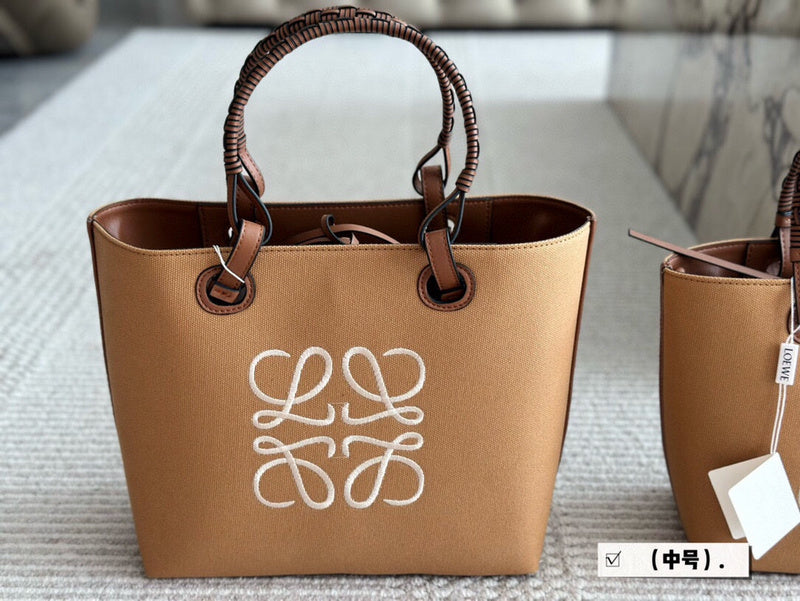 LOBM6 Canvas shopping bag: 23*22cm (small) 27*24cm (medium) no box