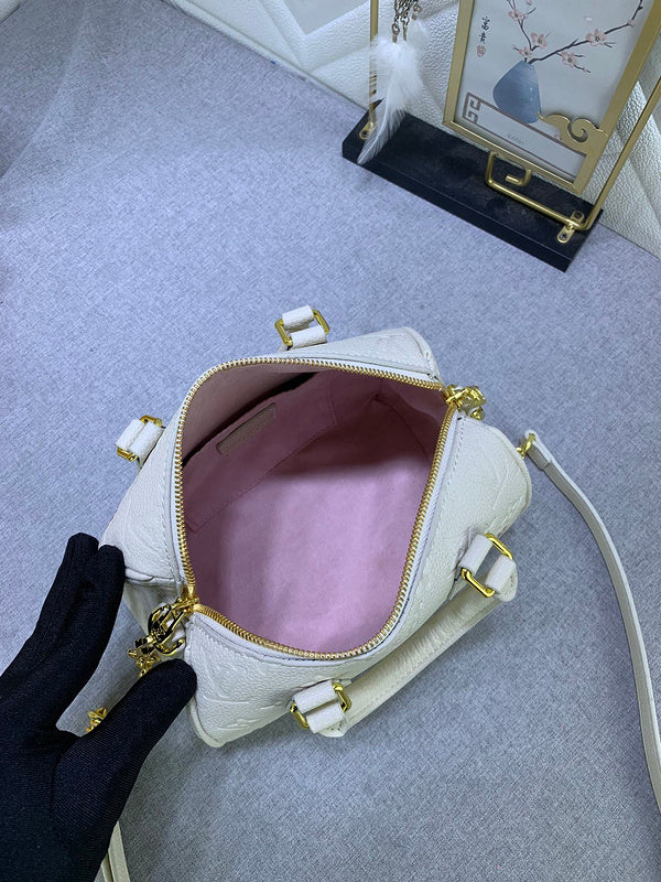 GLP063 Bag 20.5x13.5x12CM Leather High Quality Hand bag