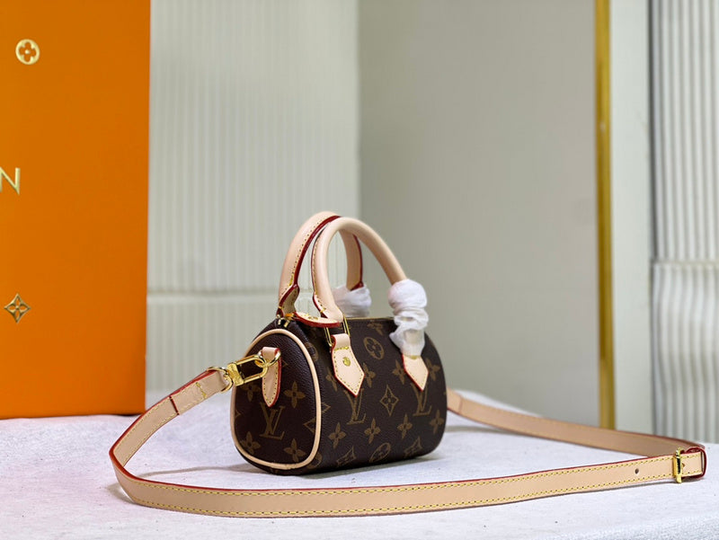 LLP05 Leather shoulder bag 16x11x9CM handbag