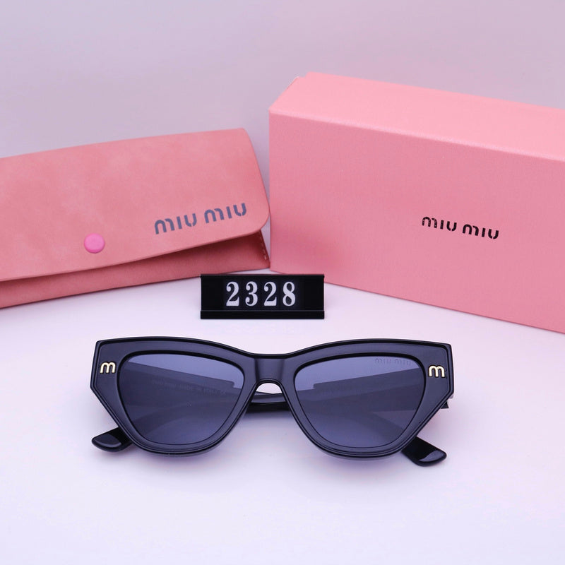 2328 Sunglasses with box