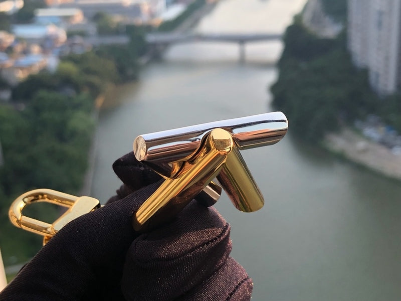 LKE5 Fashion keychain popular accessories