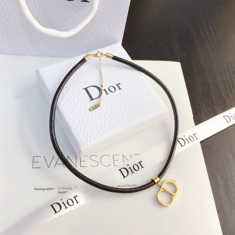 X026 Women's leather rope necklace jewelry