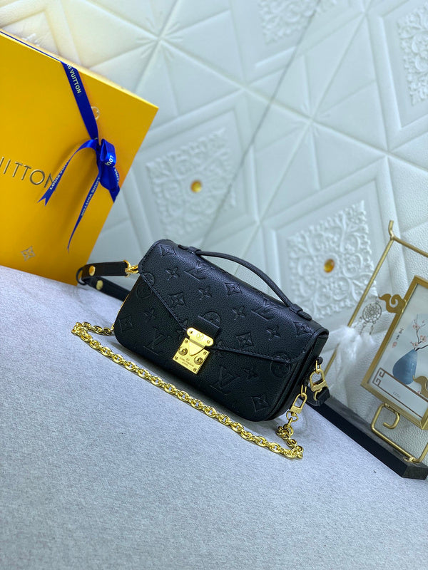 GLP037 Leather Bag 21.5x6x13.5 High Quality