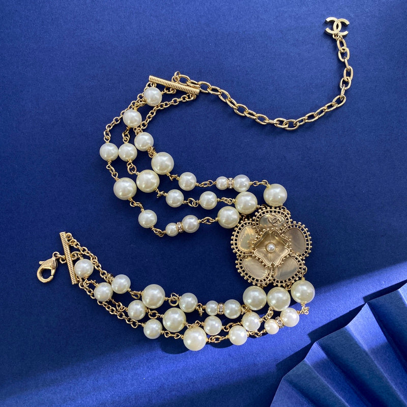 CHN50 Fashion classic double C letter metallic camellia flower triple chain pearl short collarbone necklace Jewelry