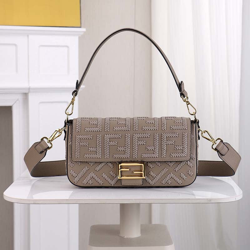 LFP47 bag 26-5-15CM Shoulder bags