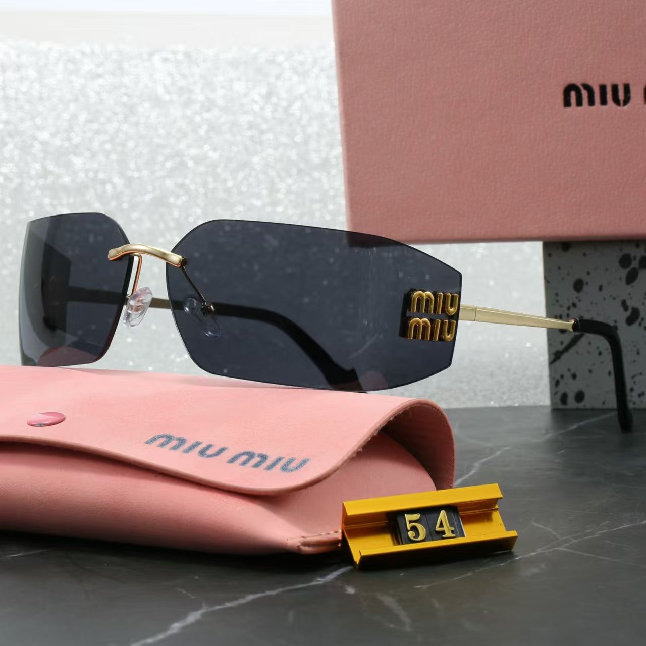 7296 sunglasses  with box