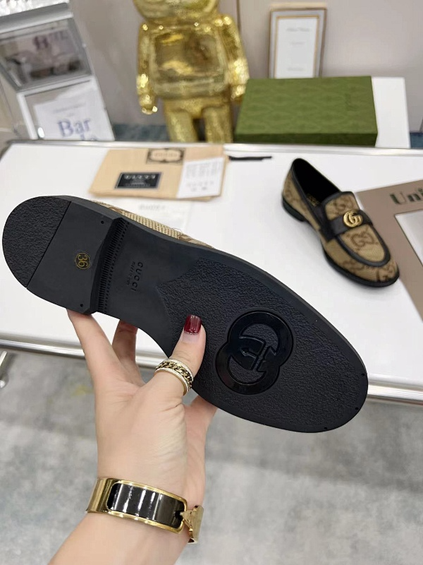 OGS28 Women 35-42 Leather Shoes with box