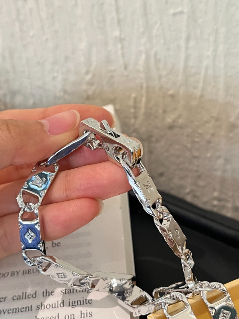 X732  Men's new bracelet necklace set jewelry