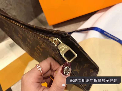 LVP49 Classic PVC Bag 26CM Bags