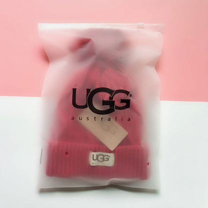 PUGH29  Women's diamond shaped velvet hat