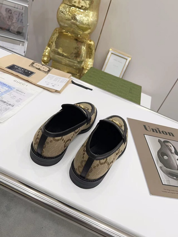 OGS28 Women 35-42 Leather Shoes with box