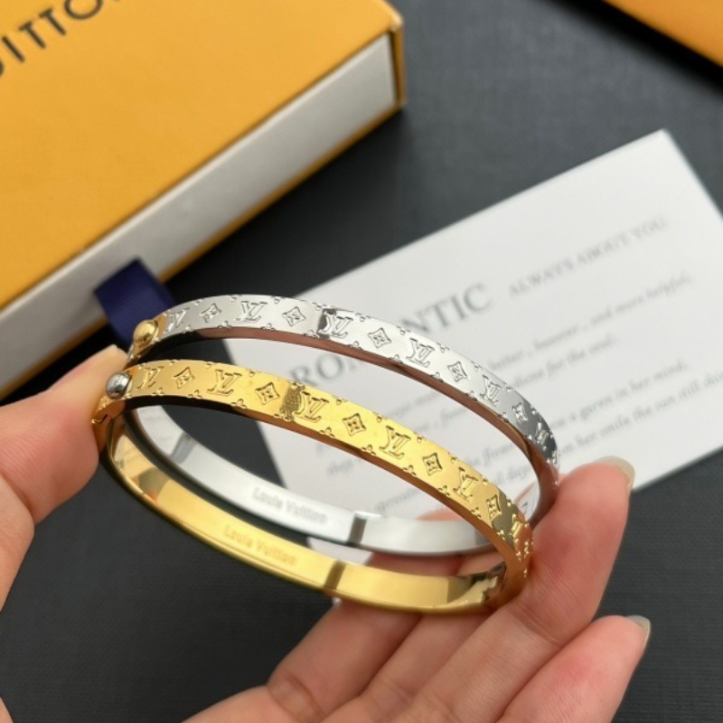 S478  Women's Titanium Steel Bracelet Jewelry