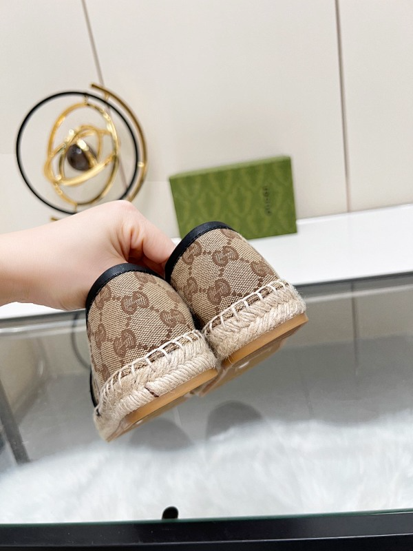 OGS32 Women 35-42 Shoes with box