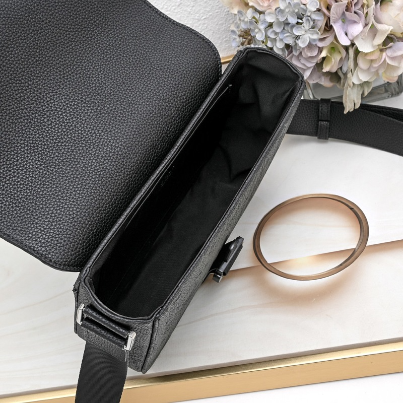 LDP83 bag 23x17.5x6CM Shoulder bags
