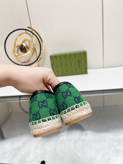 OGS32 Women 35-42 Shoes with box