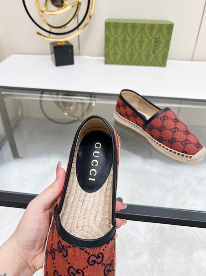 OGS32 Women 35-42 Shoes with box