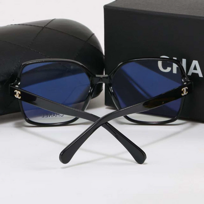 039  Sunglasses with box