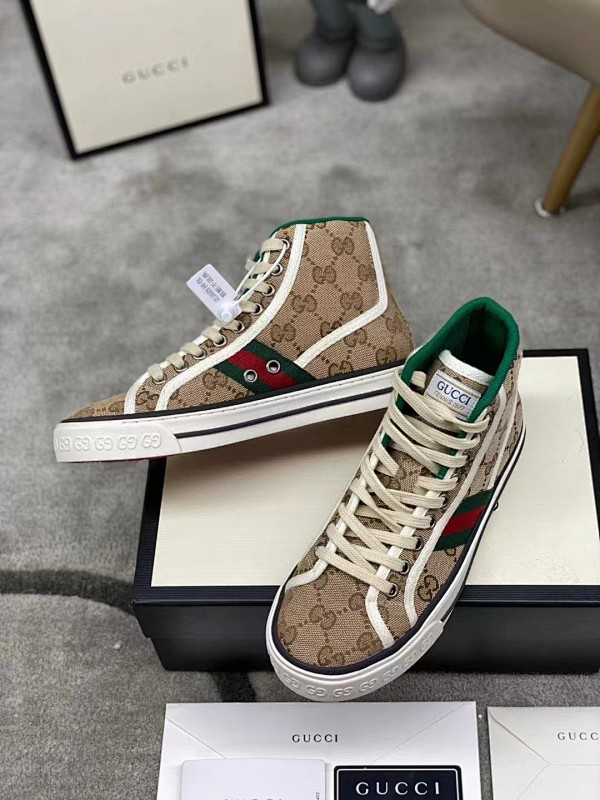 OGS31 Women 35-40 And Men 40-45 Shoes With box