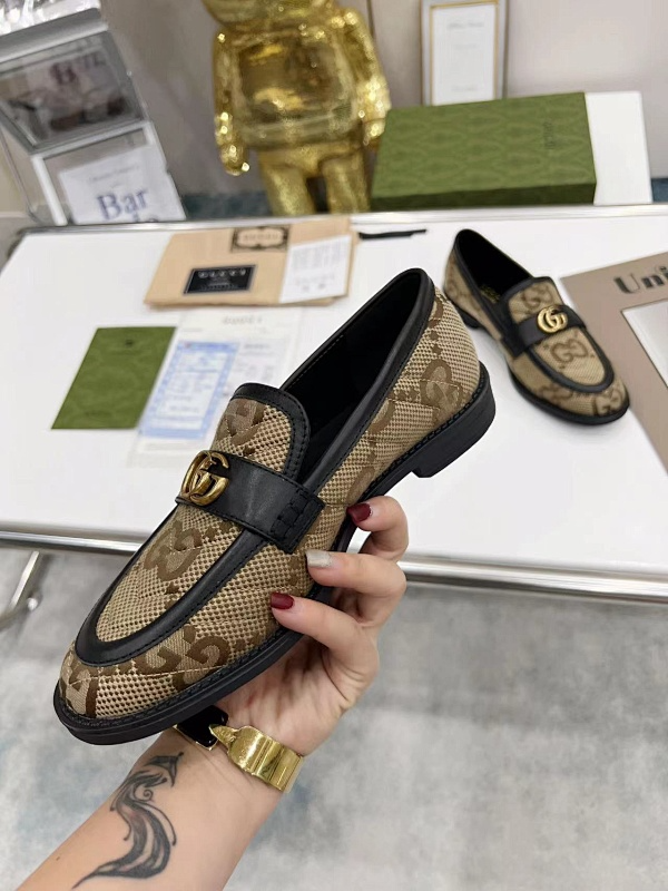 OGS28 Women 35-42 Leather Shoes with box
