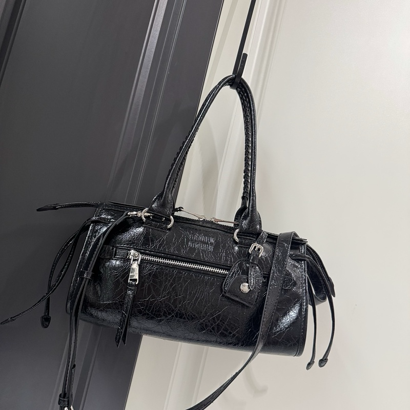 LMP31 bag 30 X15 X10 cm travel bag