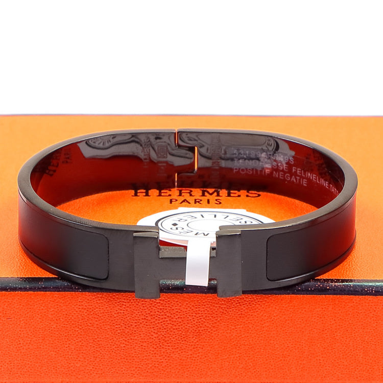 HB56 H logo classic fashion bracelet, couple bracelet for men and women, black lacquer jewelry