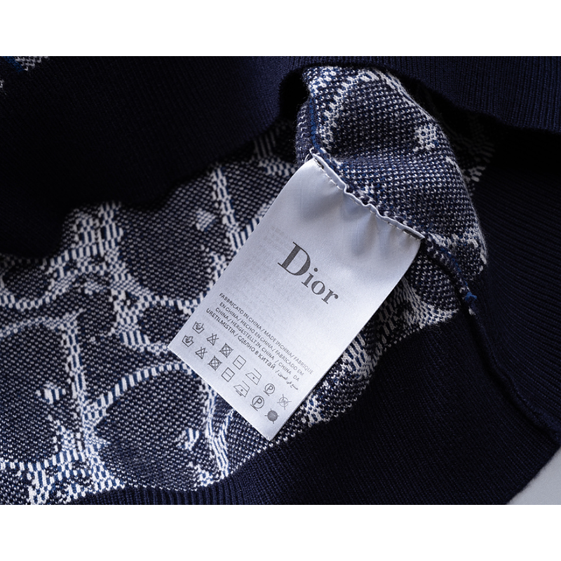 DIC201  New men's autumn and winter round neck sweater pullover sweater wool sweater clothing