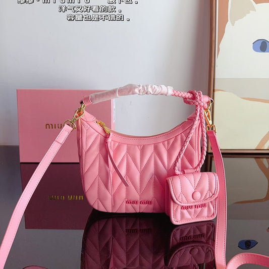 MBM1 Spring and summer ladies middle bag 21*7*15cm with gift box