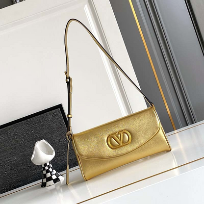 LVP10  bag 23.5-12-3cm Shoulder bags