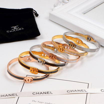 CHB22 Fashion boutique bracelet 316L stainless steel gold-plated bracelet, women's shell bracelet jewelry