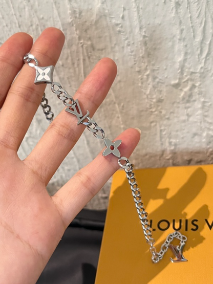 X713  Men's and women's titanium steel necklace and bracelet set jewelry