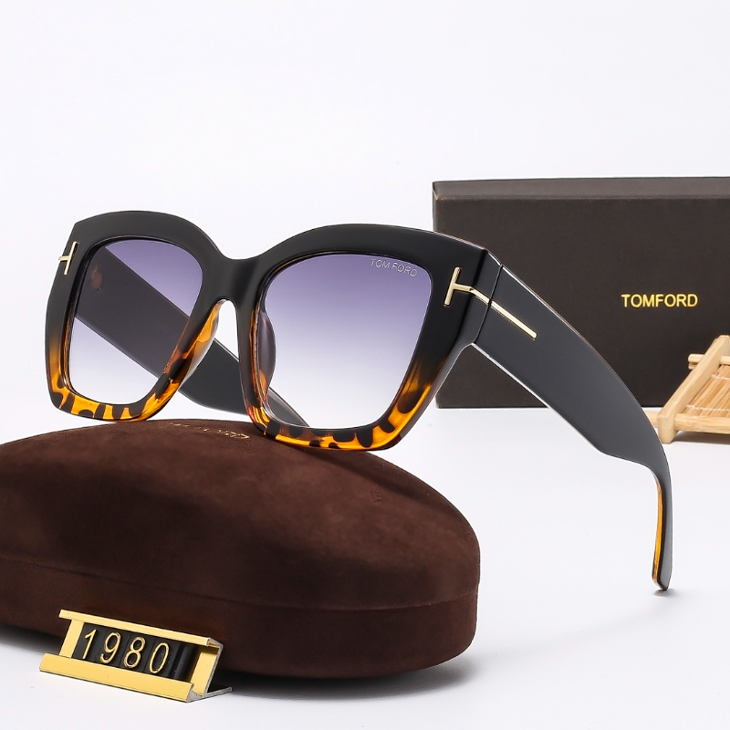 1980 Sunglasses with box