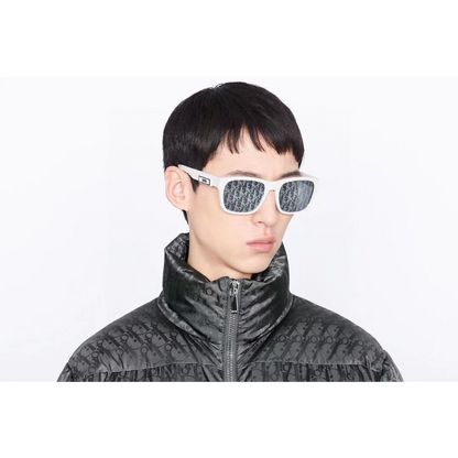 6059  Sunglasses with box