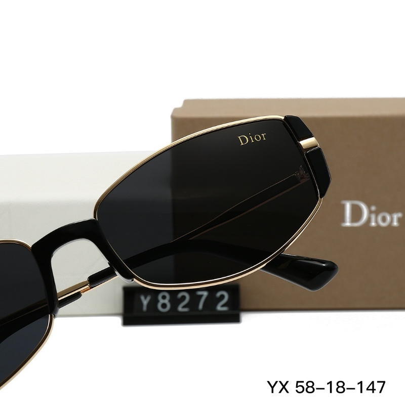 8272 Sunglasses with box